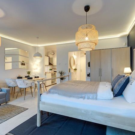 D.Five Gozsdu Garden Studio Apartment Budapest Bagian luar foto